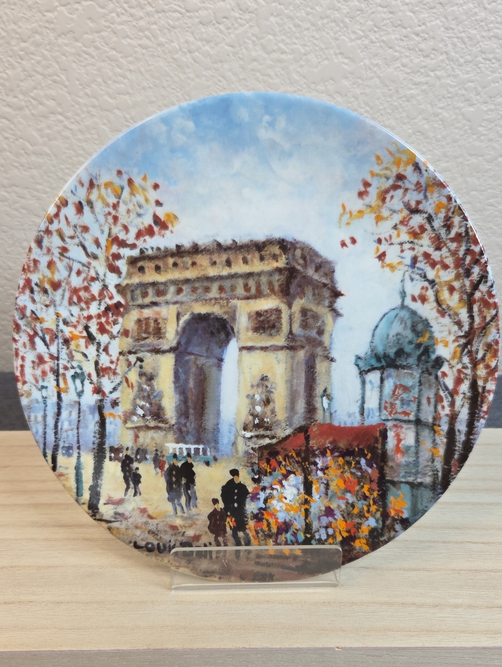 Louis Dali Hand-Painted Paris Arc de Triomphe Decorative Collectible Plate